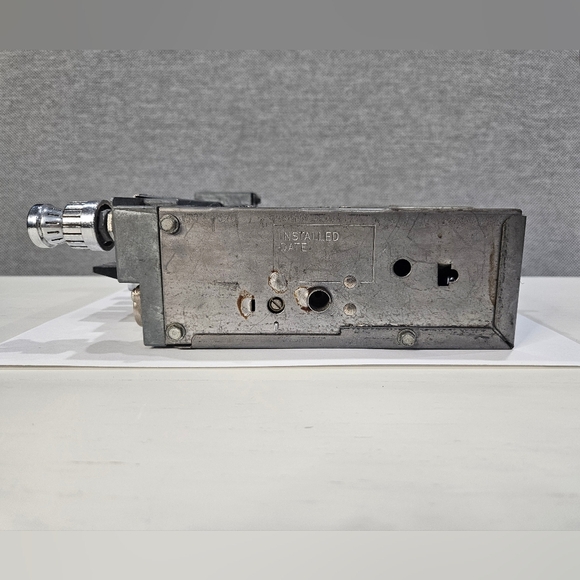 1964 1965 FORD MUSTANG FACTORY ORIGINAL AM RADIO FoMoCo - Picture 4 of 12